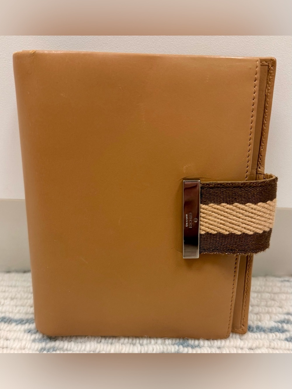 GUCCI Vintage Y2K Rare Unisex Camel Brown Leather 2-Way 6-Ring Agenda Planner - Picture 2 of 16